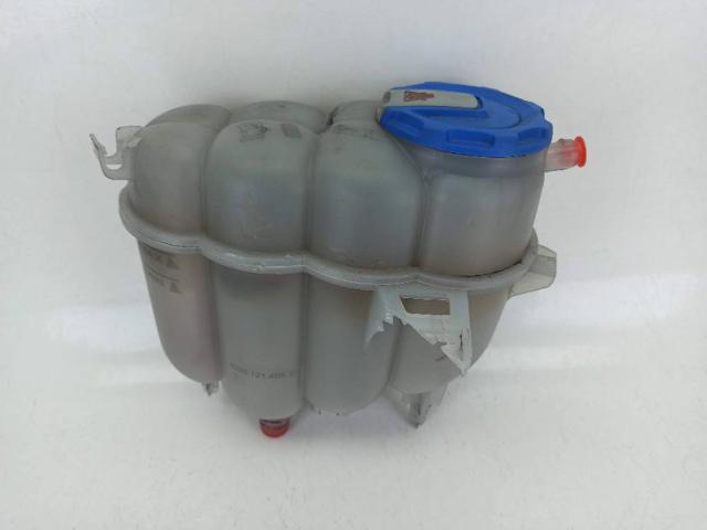 Tanque de expansão do sistema de esfriamento 8W0121405E VAG