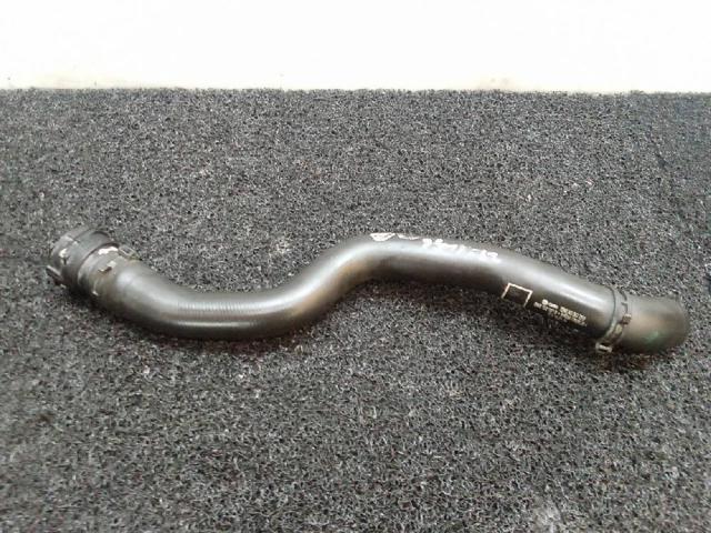 Mangueira (cano derivado) do radiador de esfriamento superior 8W0122101B VAG