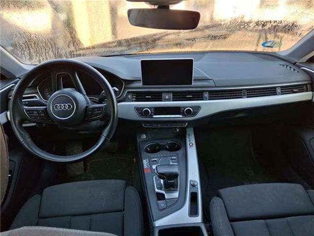 Semieixo (acionador) dianteiro 8W0407271F VAG