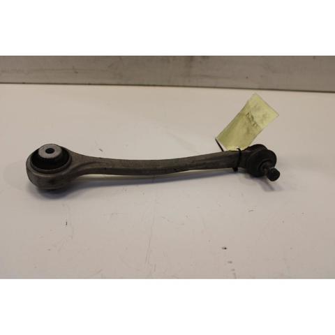 Braço oscilante superior direito de suspensão dianteira 8W0407506A VAG