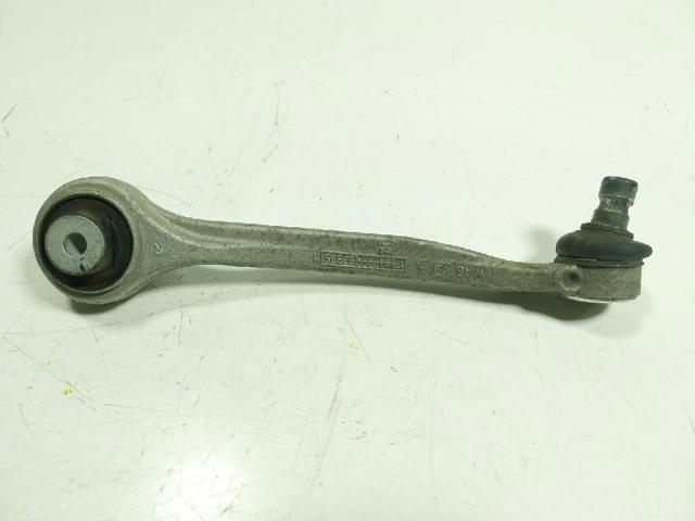 Braço oscilante superior direito de suspensão dianteira 8W0407510B VAG