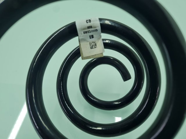Mola traseira 8W0511115 VAG