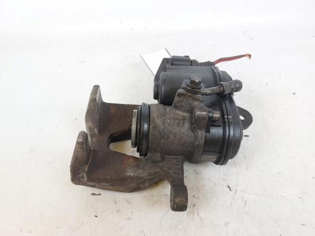 Suporte do freio traseiro esquerdo 8W0615403MSL7 VAG