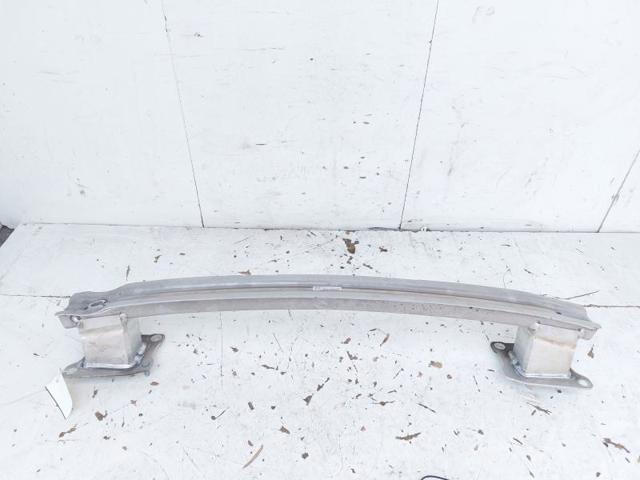 Reforçador do pára-choque traseiro Audi A4  8WH, 8WJ ao melhor preço