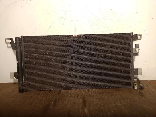 Radiador de aparelho de ar condicionado 8W0816411Q VAG