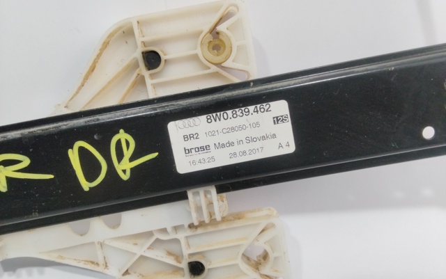 Mecanismo de acionamento de vidro da porta traseira direita 8W0839462 VAG