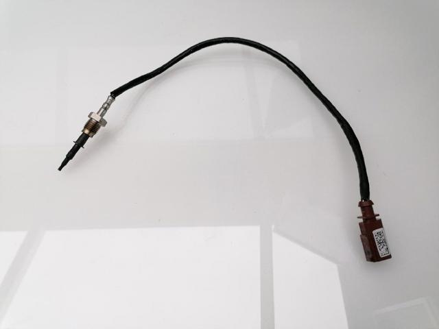 Sensor de temperatura dos gases de escape (GE), antes de filtro de partículas diesel 8W0906088R VAG