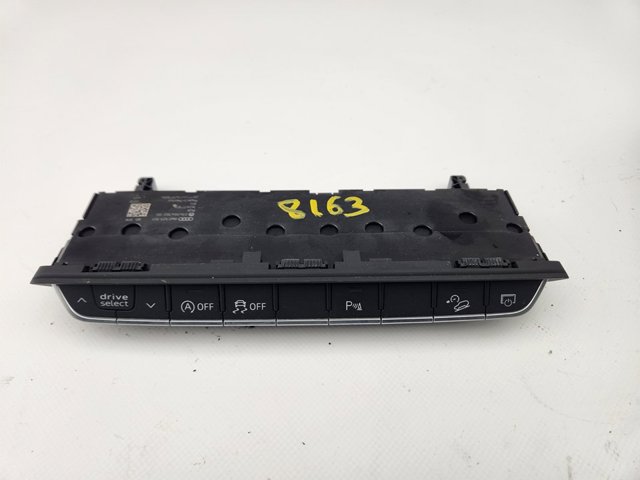 8W0925301 VAG