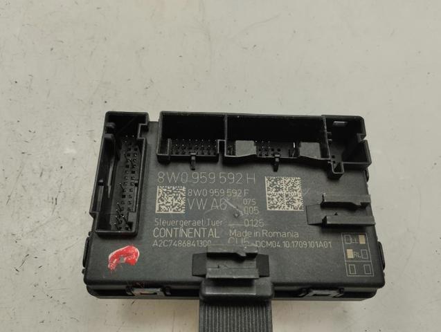 Módulo de conforto da porta dianteira 8W0959592H VAG