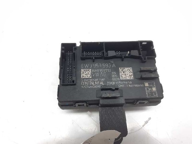 Módulo de conforto da porta dianteira 8W0959593A VAG