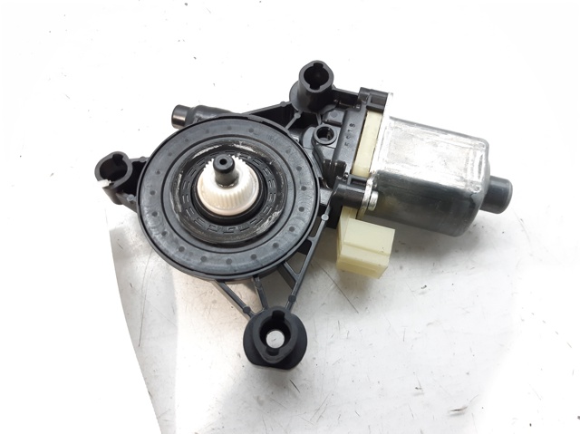 8W0959811 VAG