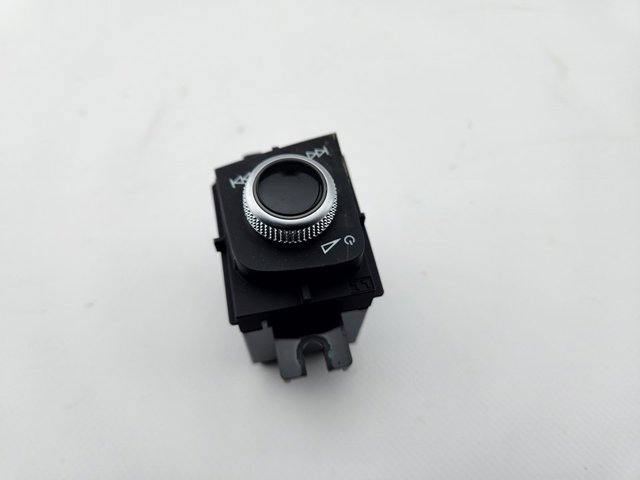 8W1919616D VAG