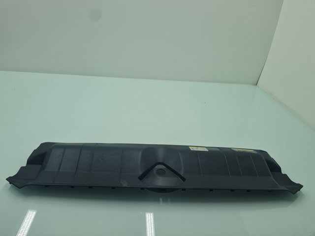 Placa sobreposta superior do painel dianteiro (de suporte do radiador) 8W6807081 VAG