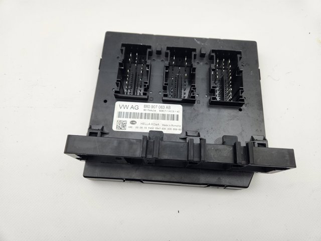 8X0907063AB VAG