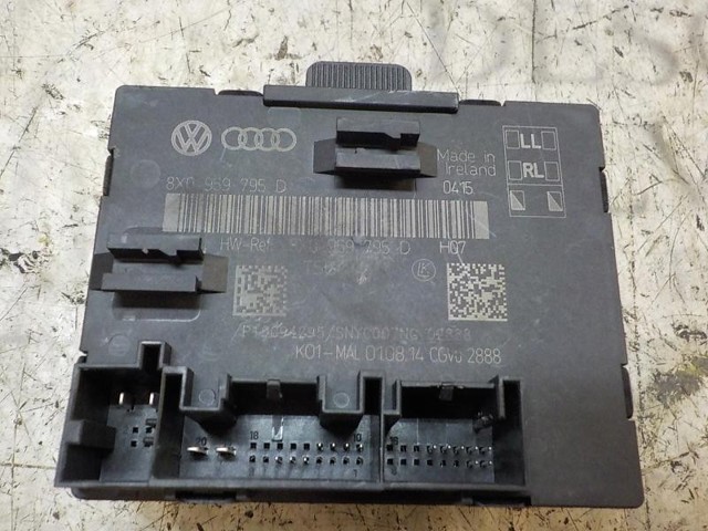 Módulo de conforto da porta traseira 8X0959795DZ00 VAG