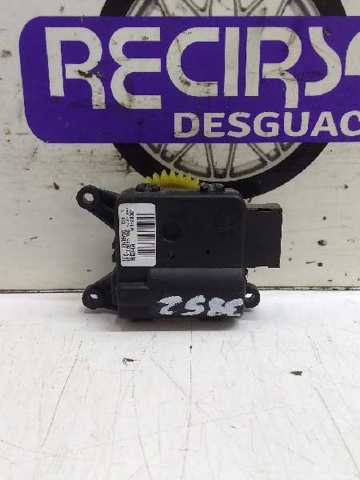Motor de comporta de recirculação de ar 8Z1819453B VAG