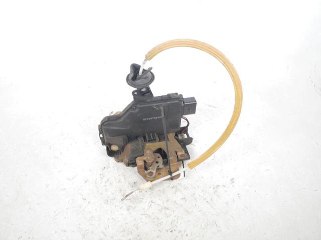 Fecho da porta dianteira direita 8Z1837016A VAG
