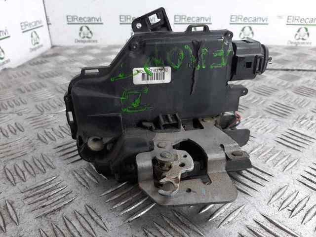 8Z1837016D VAG