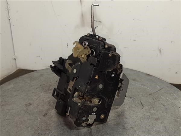 8Z1837016D VAG