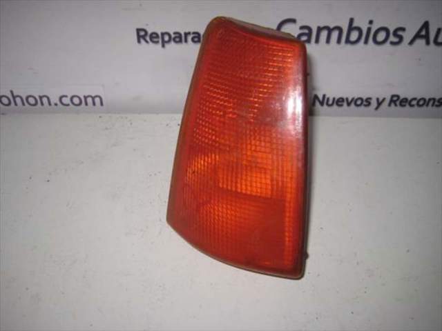 Pisca-pisca direito 90008396 OPEL