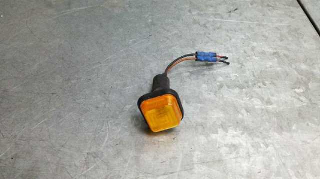 Luz intermitente no pára-lama 90008400 OPEL