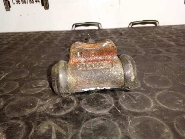 Cilindro traseiro do freio de rodas de trabalho 90009594 GM