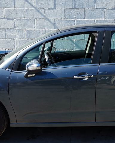 9002AZ Peugeot/Citroen