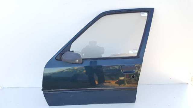 Porta dianteira esquerda para Peugeot 205 20A, C