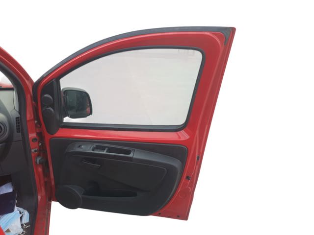 Porta dianteira direita 9004EP PEUGEOT