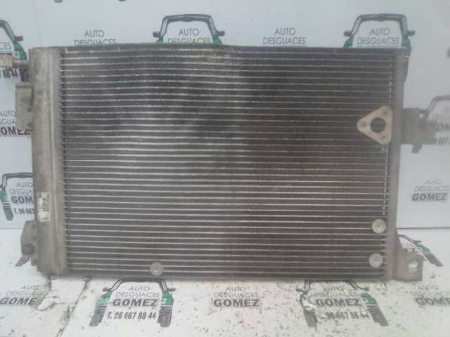 Radiador de esfriamento de motor 90130610 OPEL