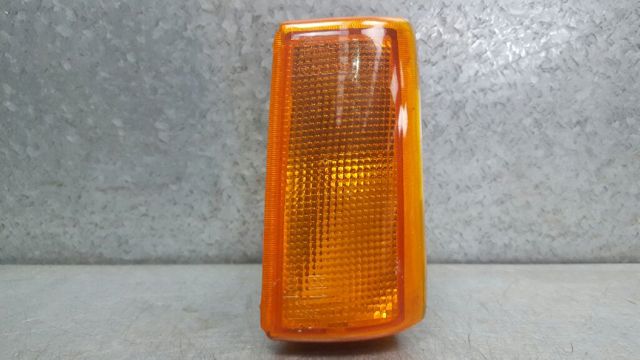 Pisca-pisca esquerdo 90166993 OPEL