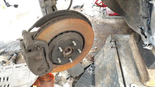 Porca de cubo dianteiro 9017722001 TOYOTA
