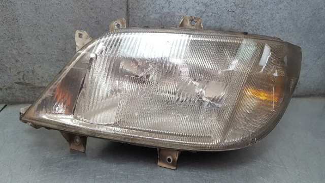 Luz esquerda 9018201461 MERCEDES