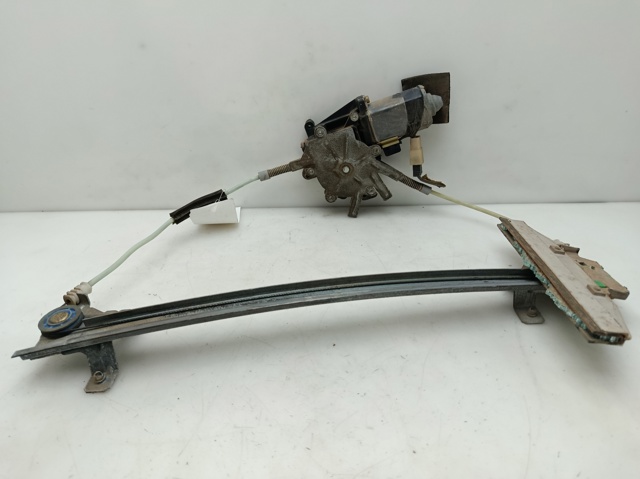 Mecanismo de acionamento de vidro da porta dianteira direita Opel Kadett  43B ao melhor preço
