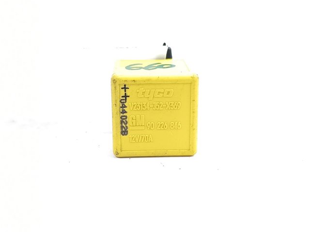 Relê de bomba de gasolina elétrica 90226846 OPEL