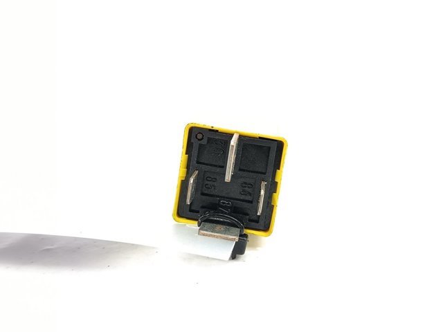 Relê de bomba de gasolina elétrica 90226846 OPEL