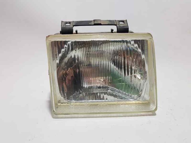 Luz direita 90273110 OPEL