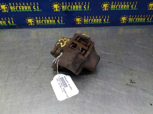 Suporte do freio traseiro esquerdo 90297534 OPEL