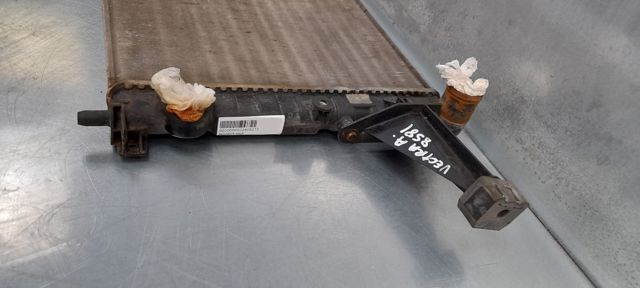 Radiador de esfriamento de motor 90323474 OPEL