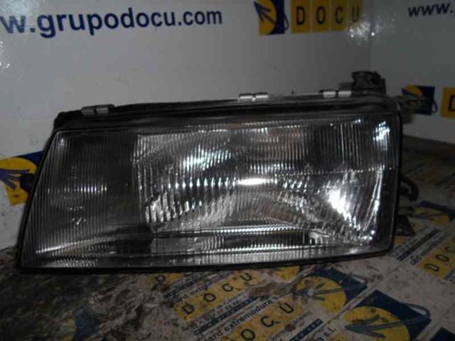 Luz esquerda 90348246 OPEL