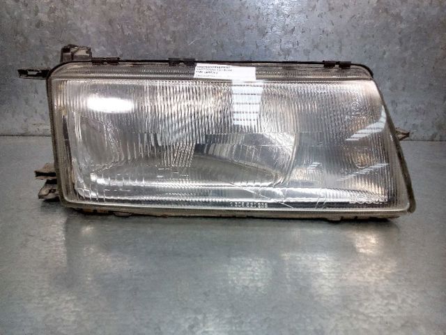 Luz direita 90348247 OPEL