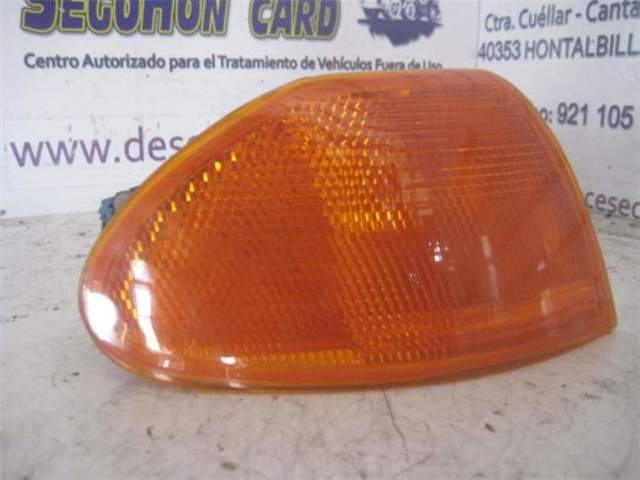 Pisca-pisca direito 90421896 OPEL