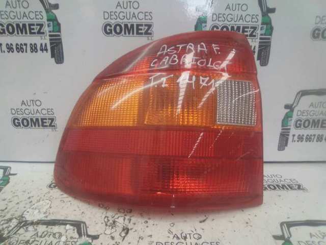 Lanterna traseira esquerda 90421969 OPEL