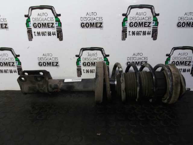 Suporte de amortecedor dianteiro 90445208 OPEL