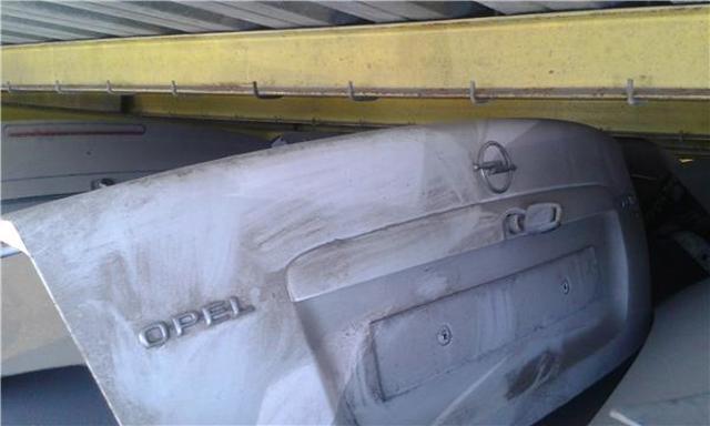 Tampa de porta-malas Opel Vectra 36 ao melhor preço