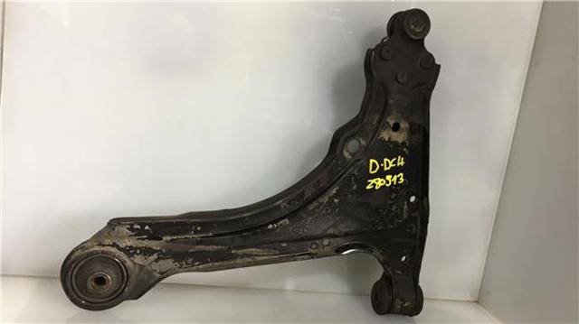 Braço oscilante inferior direito de suspensão dianteira 90495160 OPEL