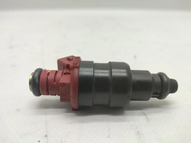 Injetor de injeção de combustível 90501588 OPEL