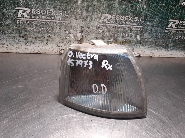 Pisca-pisca direito 90503762 OPEL