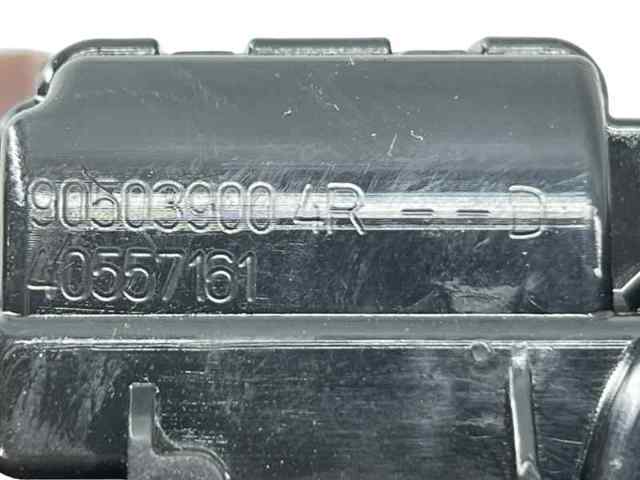 Fecho de tampa de porta-malas (de 3ª/5ª porta traseira) 905039004R RENAULT