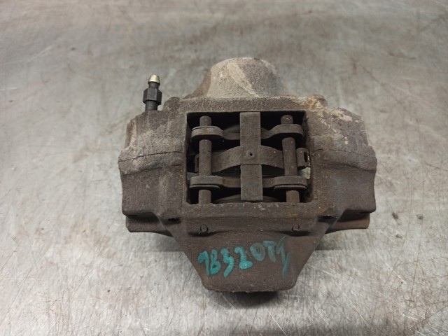 Suporte do freio traseiro esquerdo 90509203 OPEL